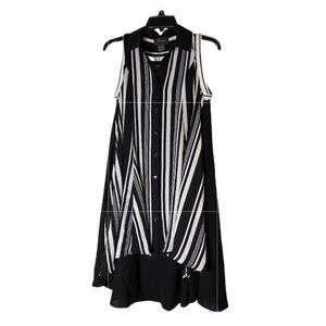 NWT Gracia Black / White Stripe Tunic Top